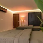 Mohandeseen Luxury Apartment