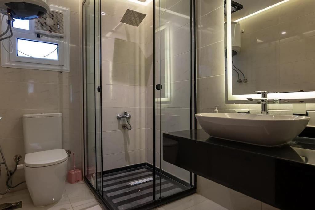 Mohandeseen Luxury *