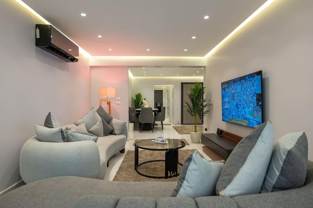 Mohandeseen Luxury Apartment Cairo