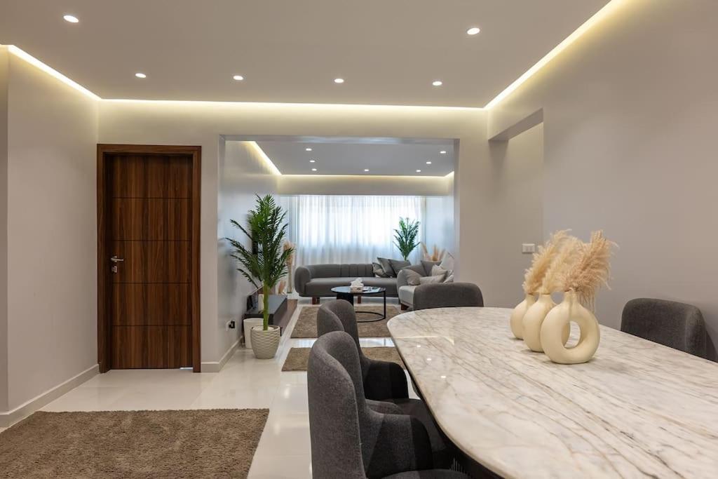 Mohandeseen Luxury *